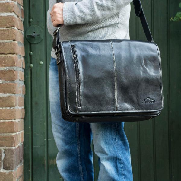 ALPENLEDER | Messenger Bag ATLANTA (ebenholz)