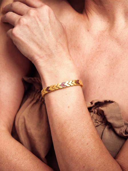HOLZKERN | Armband Bandlett Alula (Granat / Gold)