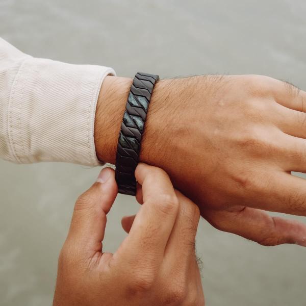 HOLZKERN | Armband Bandlett Bariton (Marmor / Schwarz)