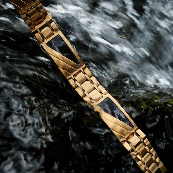 HOLZKERN | Herrenarmband Bandlett Looper Ahornholz Gold