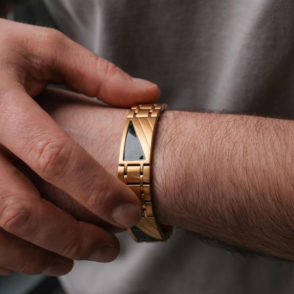 HOLZKERN | Herrenarmband Bandlett Looper Ahornholz Gold