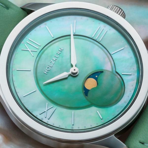 Preview: HOLZKERN | Moonray Damen Armbanduhr (Perlmutt / Grün)