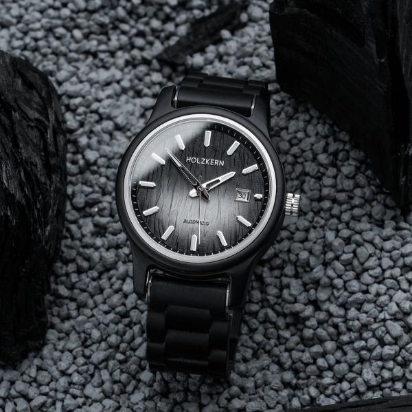 HOLZKERN | Nightbird Herren Automatikuhr (Ahorn-Schwarz)
