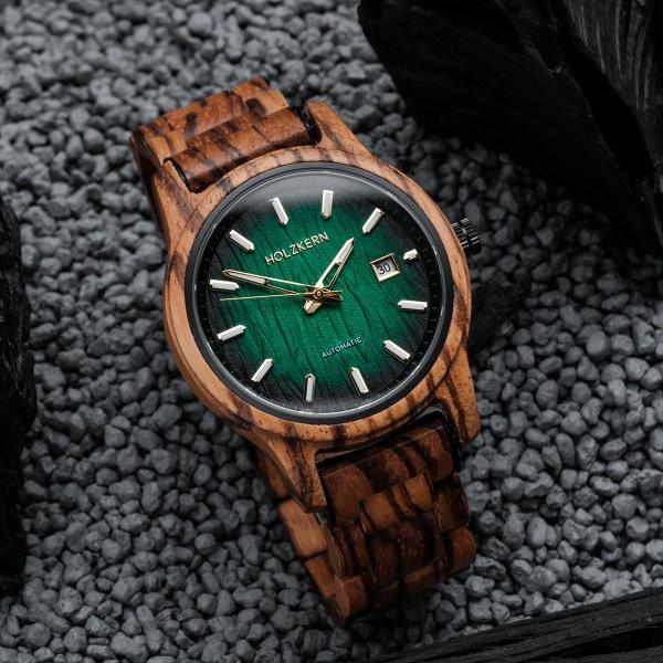 HOLZKERN | Nightbird Herren Automatikuhr (Zebrano-Grün)