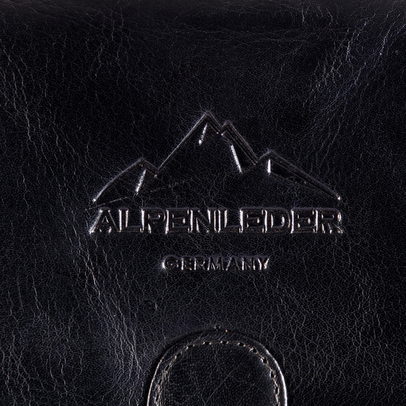 ALPENLEDER | Damen-Umhängetasche MADL (ebenholz)