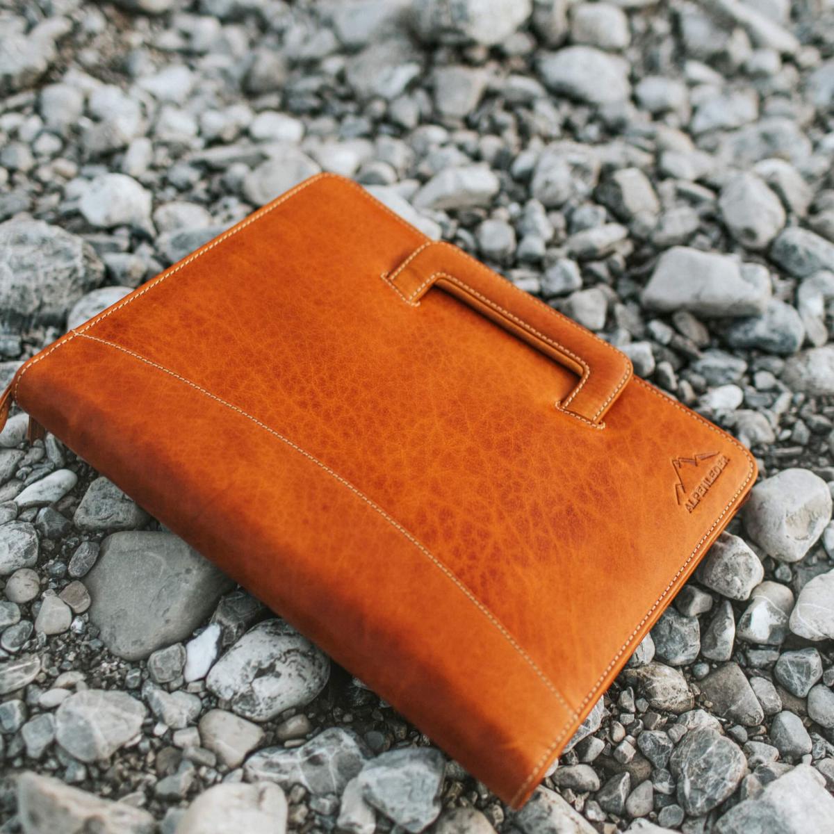 ALPENLEDER | Dokumententasche MEETING cognac (CG4070-c)