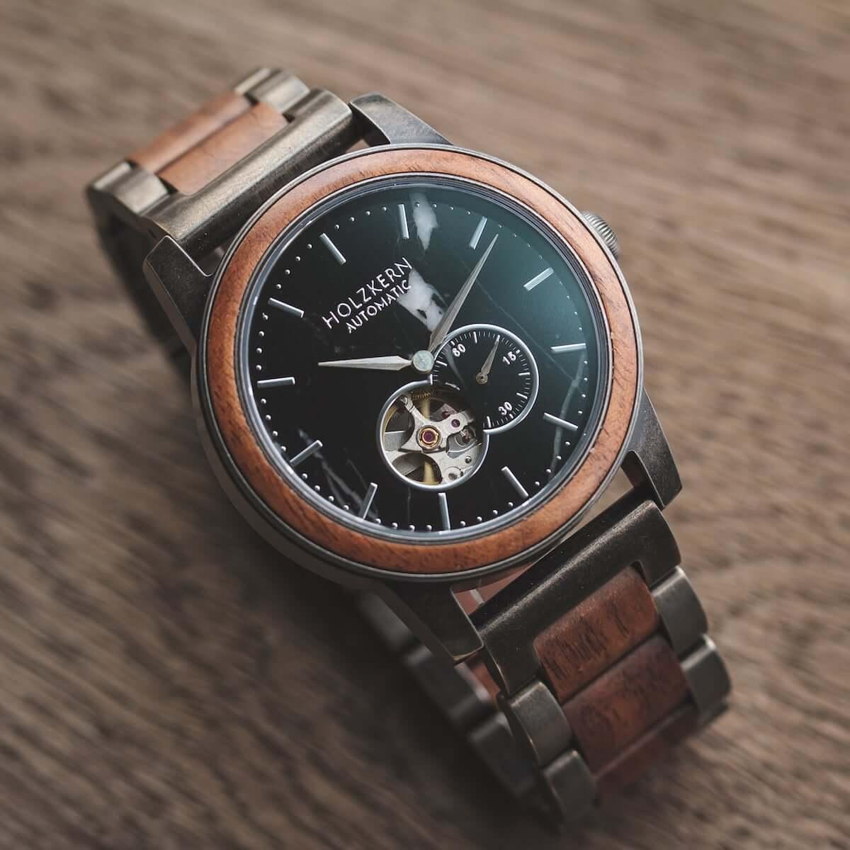 HOLZKERN Vancouver Special Edition Herren Holzarmbanduhr