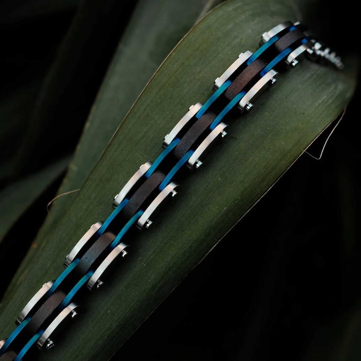 HOLZKERN | Bandlett Armband Allegro (Ahornholz / Silber & Blau)