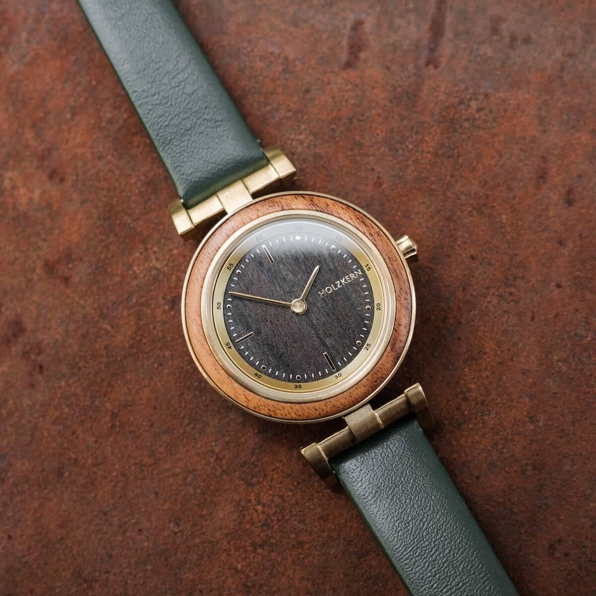 HOLZKERN Amelia Compass Damen Holzarmbanduhr