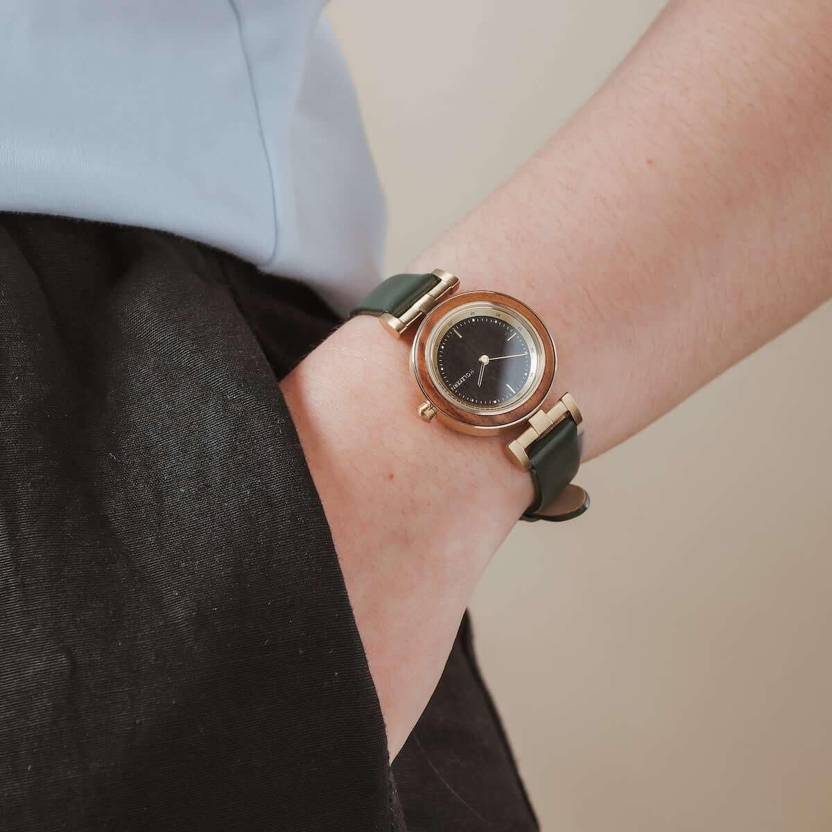 HOLZKERN Amelia Compass Damen Holzarmbanduhr