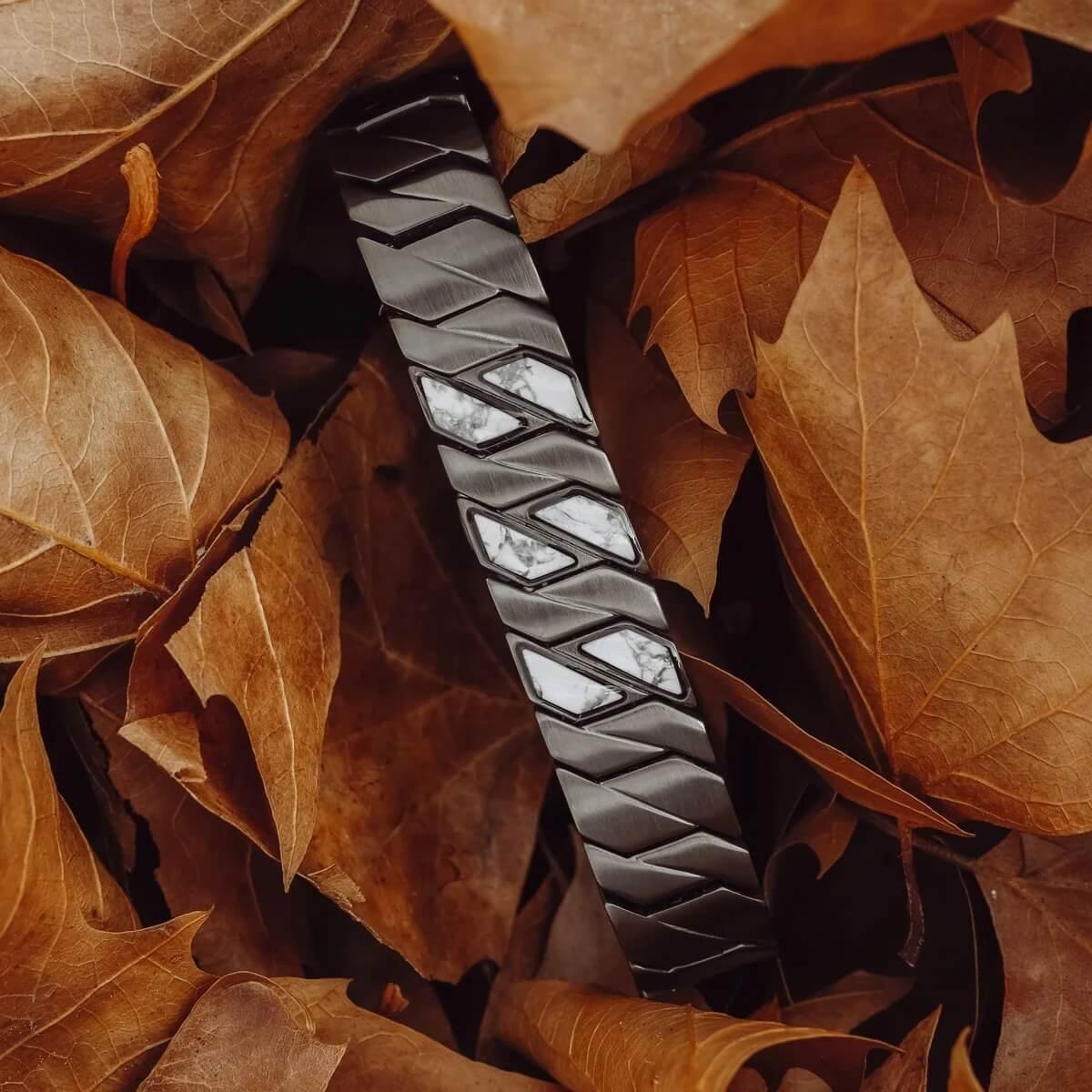 HOLZKERN | Armband Bandlett Bariton (Howlith / Dunkelgrau))