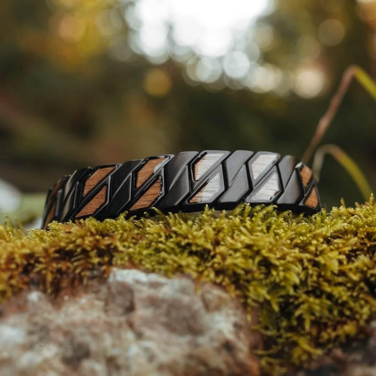 HOLZKERN | Armband Bandlett Bariton (Zebrano / Schwarz)