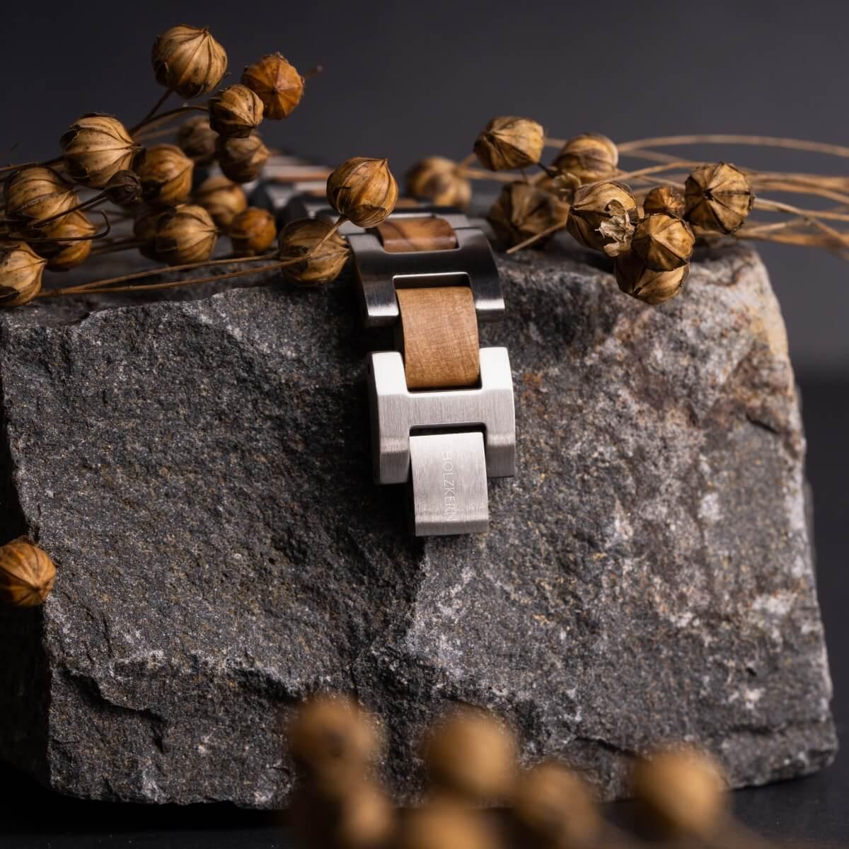 HOLZKERN | Bandlett Armband Capriccio (Olivenholz / Silber)