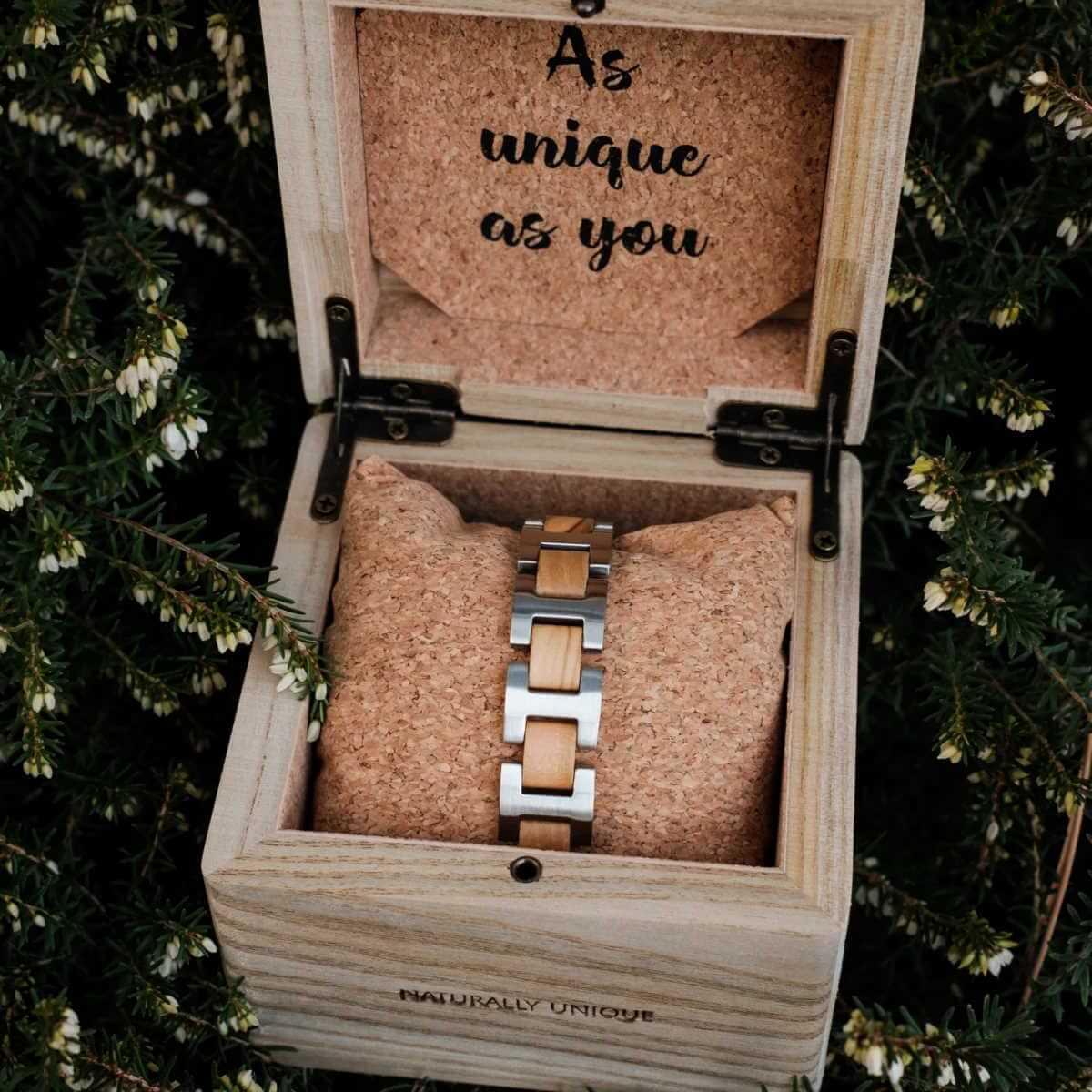 HOLZKERN | Bandlett Armband Capriccio (Olivenholz / Silber)