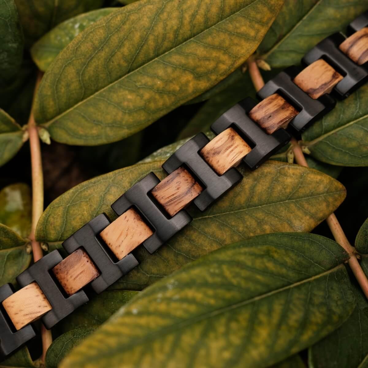 HOLZKERN | Bandlett Armband Capriccio (Zebranoholz / Schwarz)