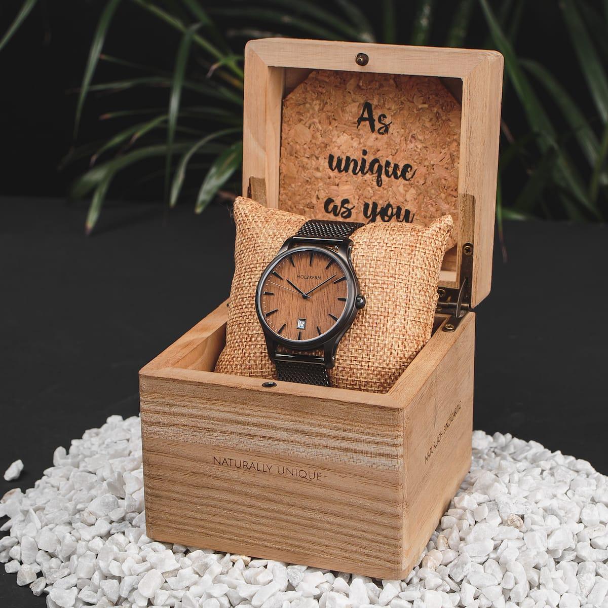 HOLZKERN | Chrunow Spacehike Herrenarmbanduhr