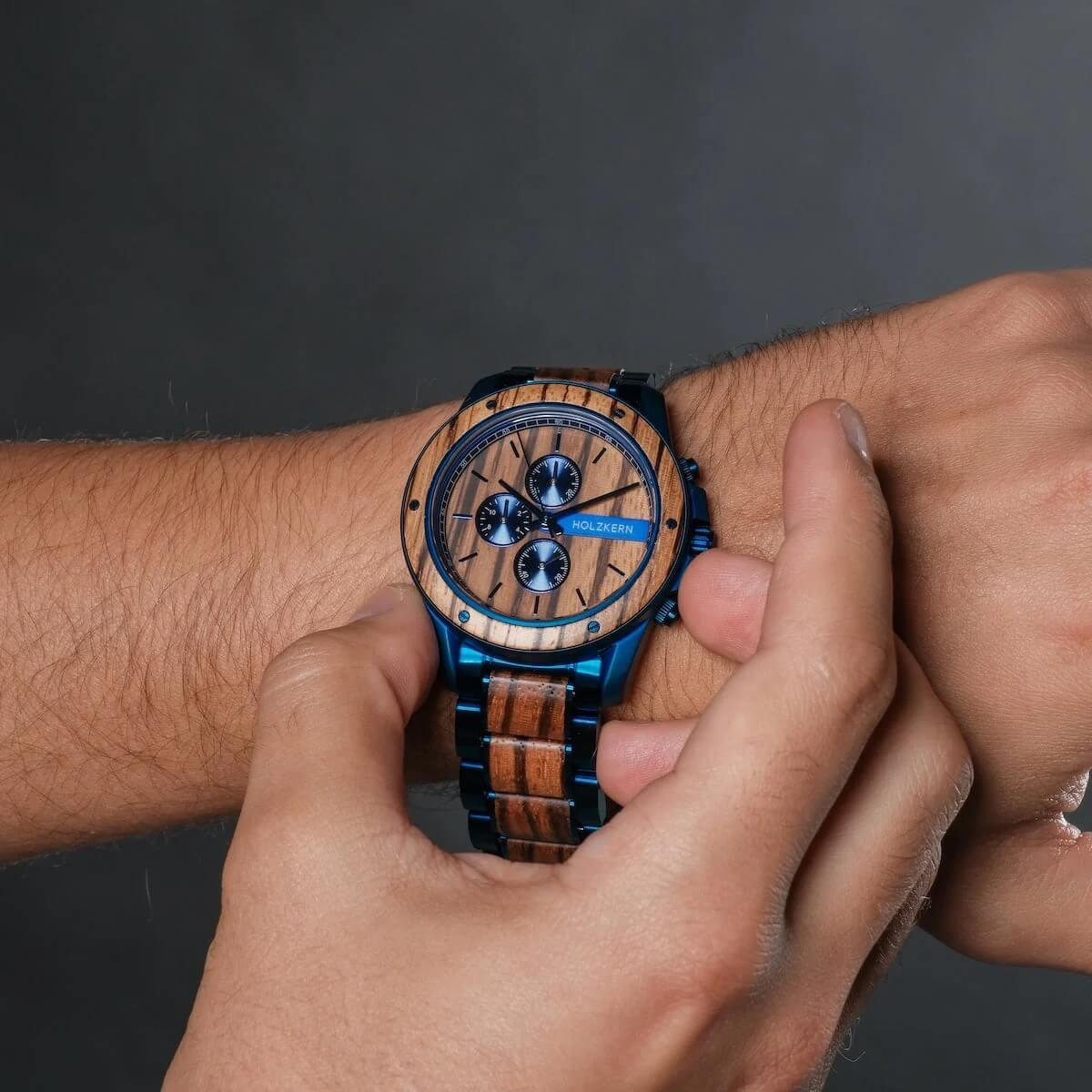 HOLZKERN | Gareth Camelot Herren Chronograph (Zebrano / Zebrano)