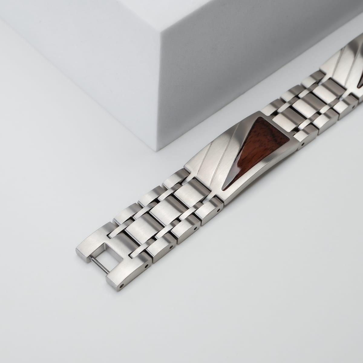 HOLZKERN | Herrenarmband Bandlett Looper Walnussholz Silber