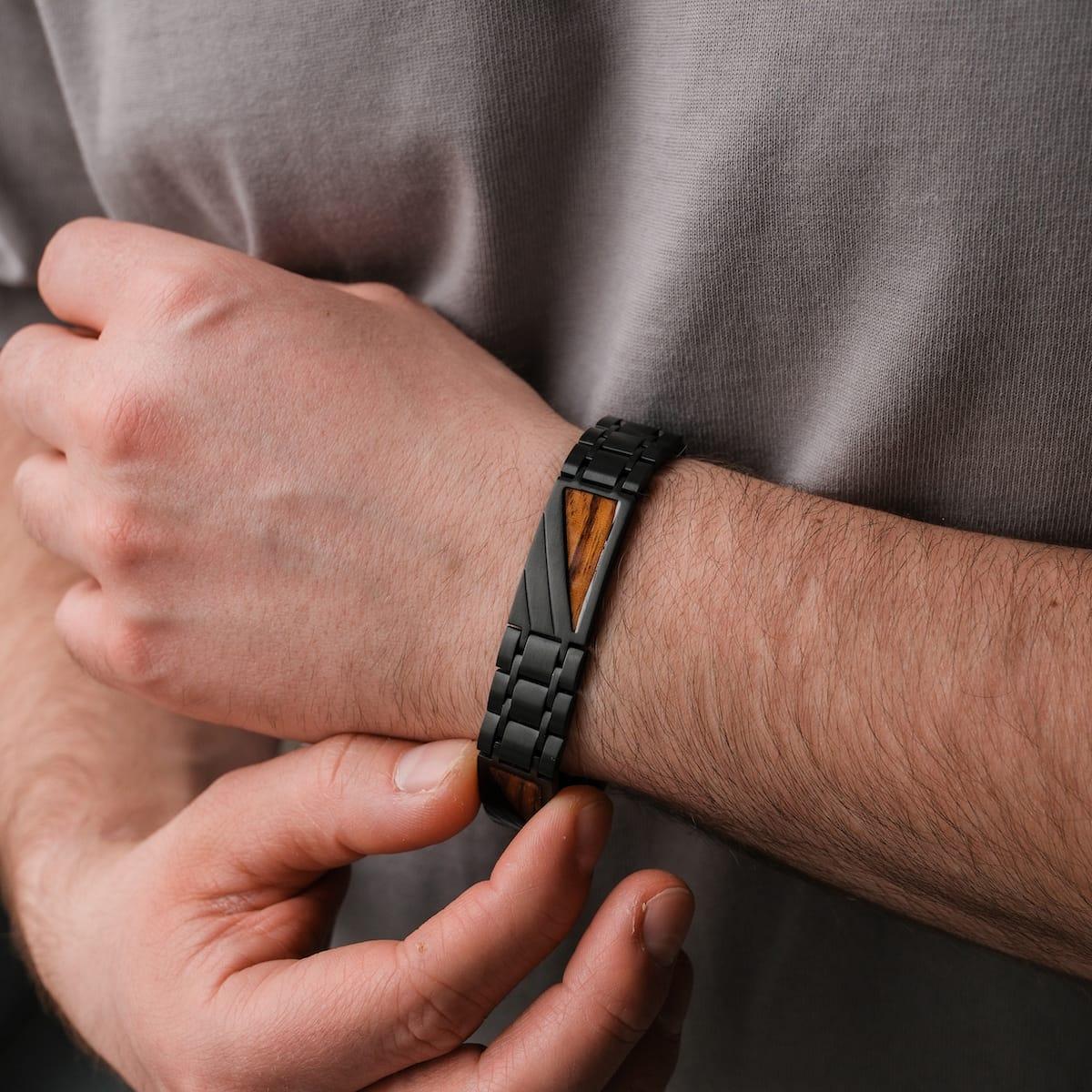 HOLZKERN | Herrenarmband Bandlett Looper Zebranoholz Schwarz