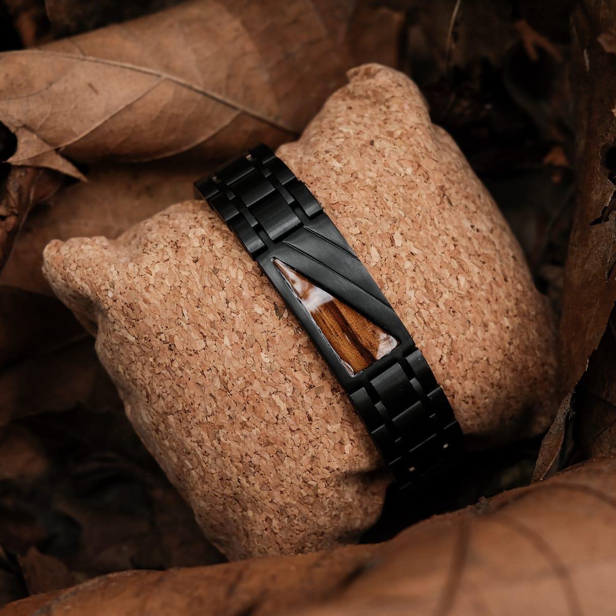 HOLZKERN | Herrenarmband Bandlett Looper Zebranoholz Schwarz