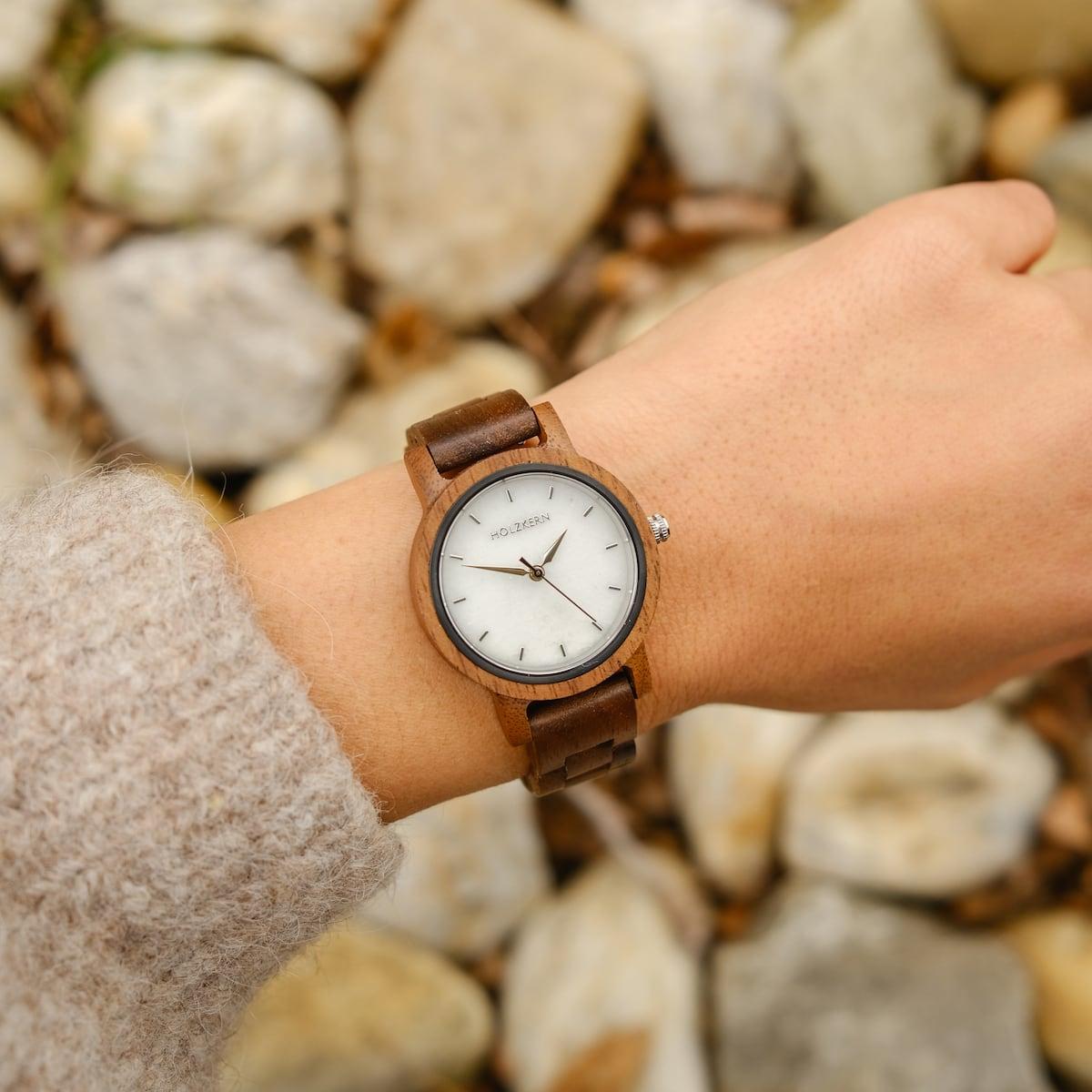 HOLZKERN | uft Elemente Damen Holzarmbanduhr Walnussholz Marmor