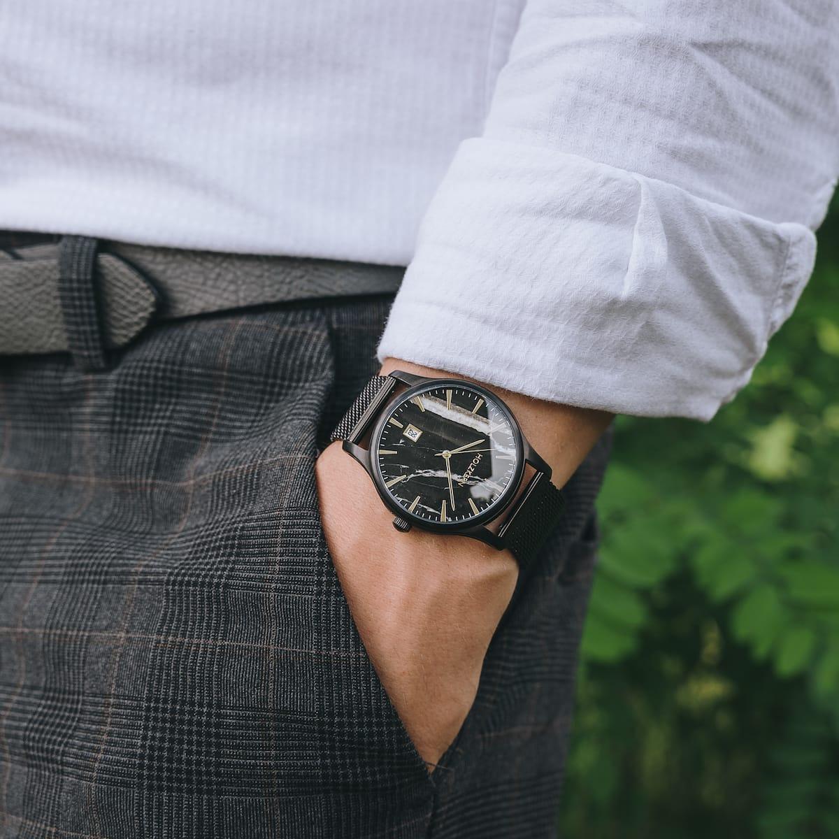 HOLZKERN | McCandless Spacehike Herrenarmbanduhr