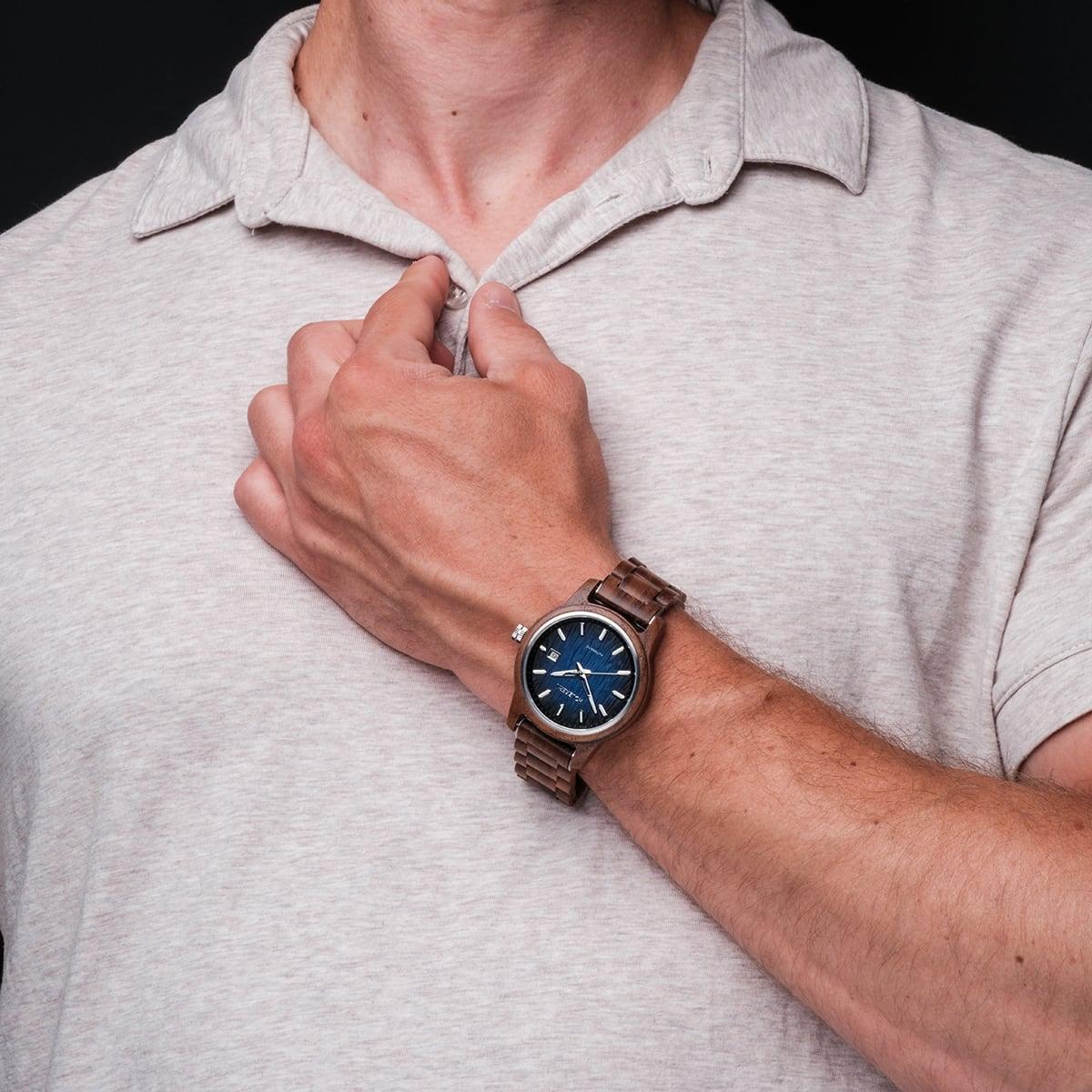 HOLZKERN | Nightbird Herren Automatikuhr (Walnuss-Blau)