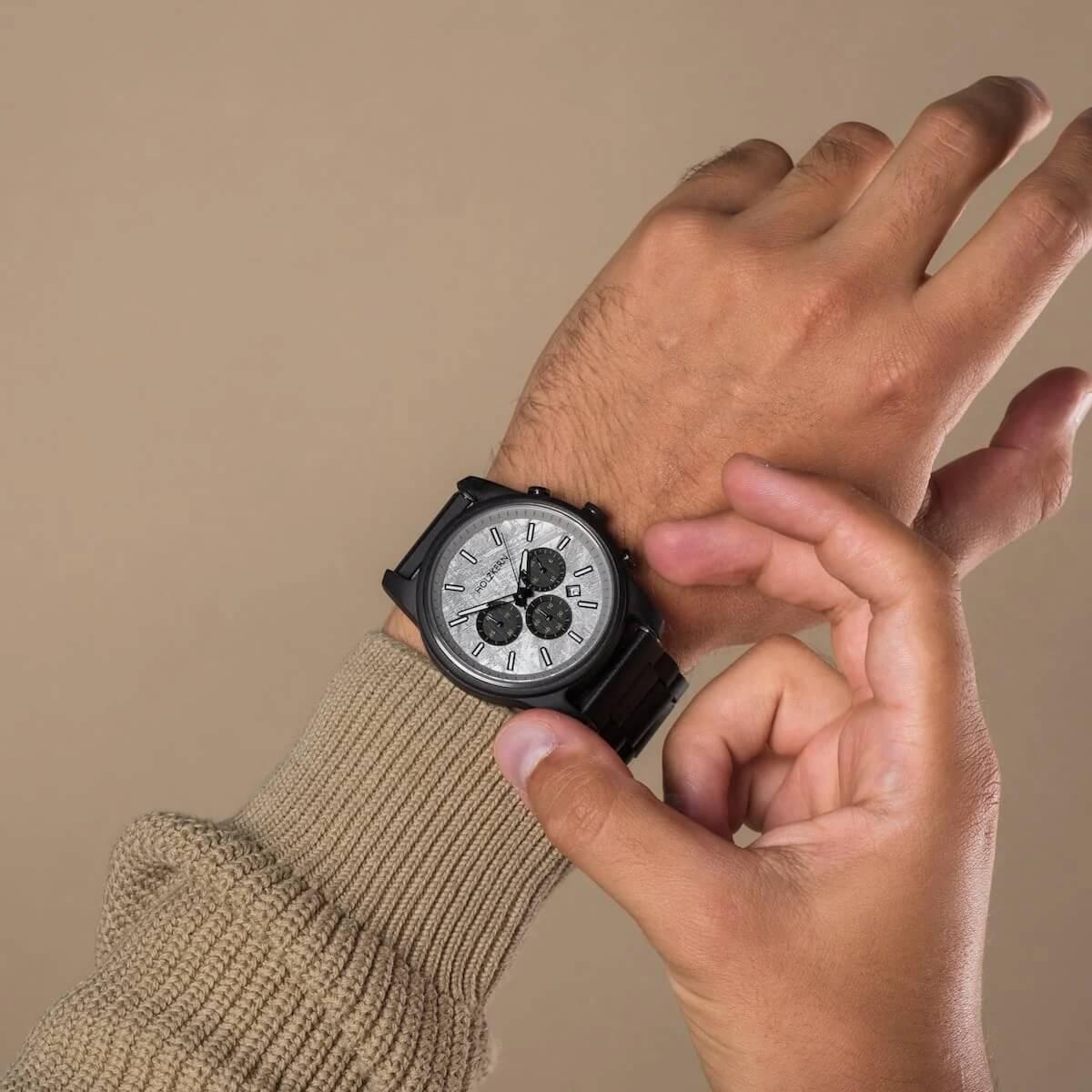 HOLZKERN | Nordwand Waldlauf Herren Chronograph (Ahornholz / Felsgrau)