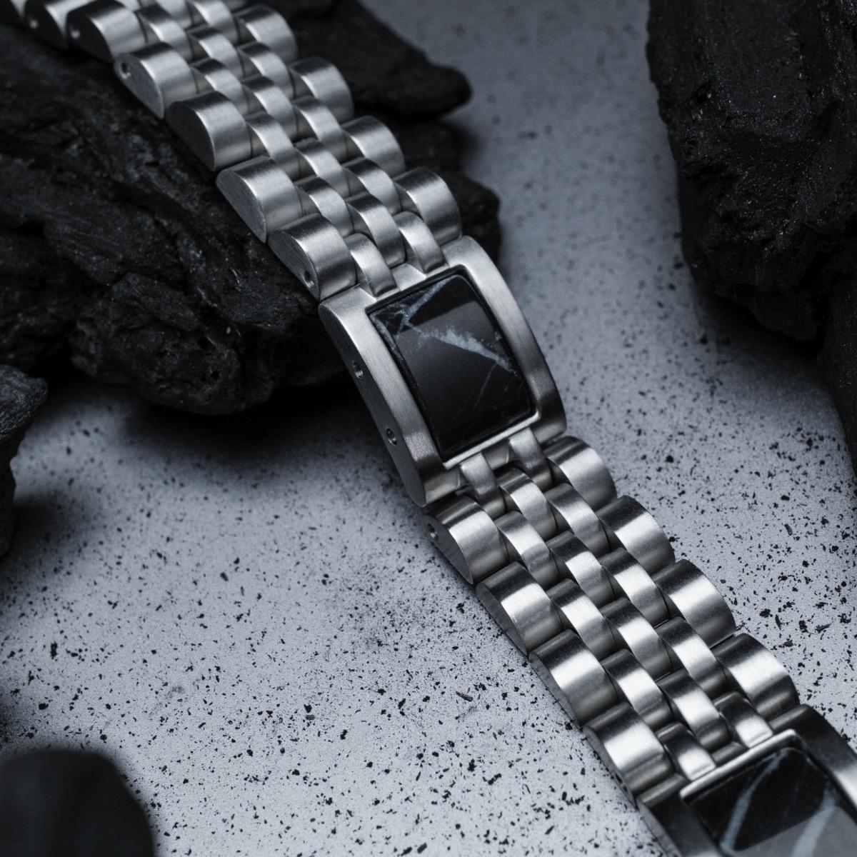 HOLZKERN | Armband Bandlett Pentachord (schwarzer Marmor / Silber)