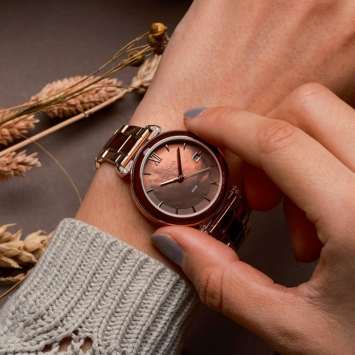 HOLZKERN | Sunglister Damen Solararmbanduhr (braun)