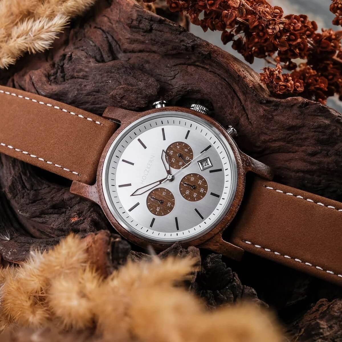 HOLZKERN Herren Holzarmbanduhr Waldlauf Unterholz