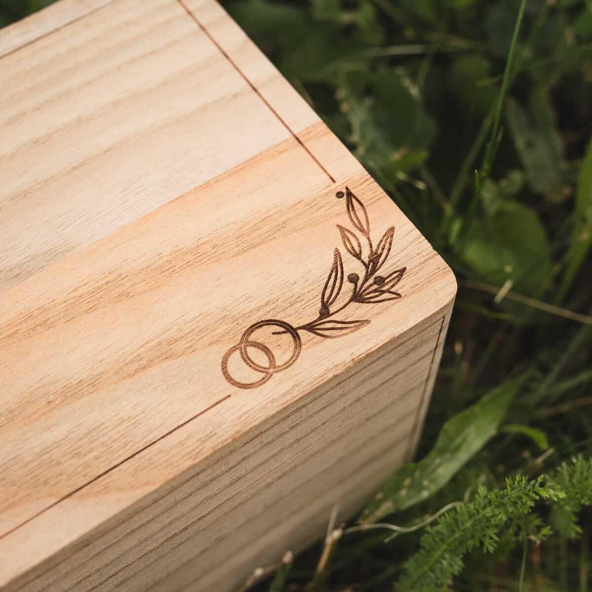 HOLZKERN | Doppelbox Catalpa (Hochzeitsglück)