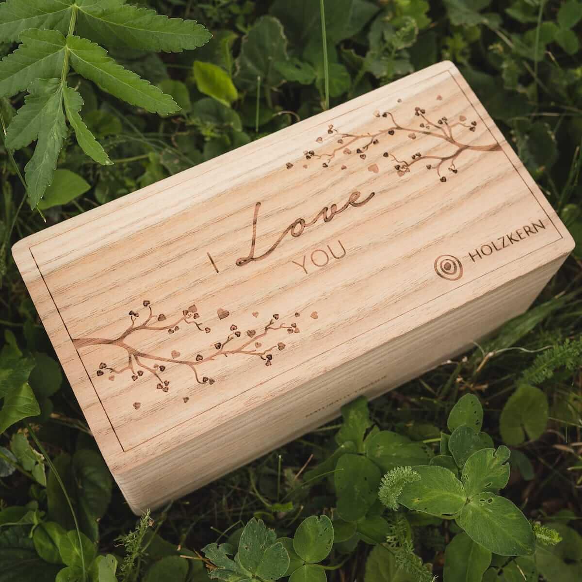 HOLZKERN | Doppelbox Catalpa (I love you)