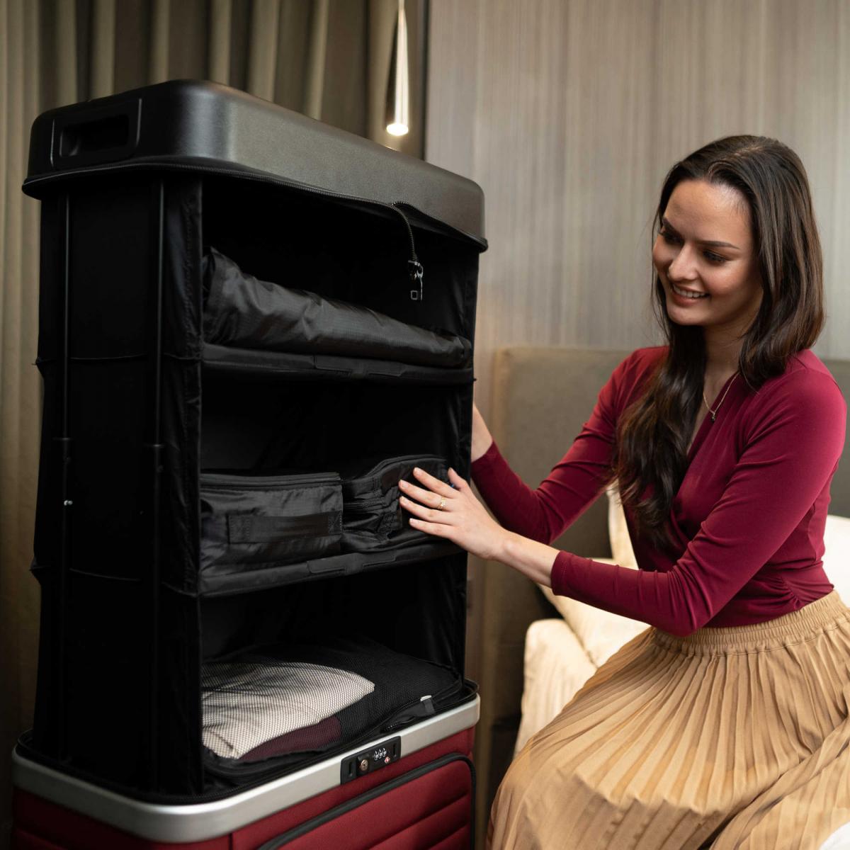 Pull Up | Suitcase Reisekoffer mit patentiertem Regalsystem (cosmo red)